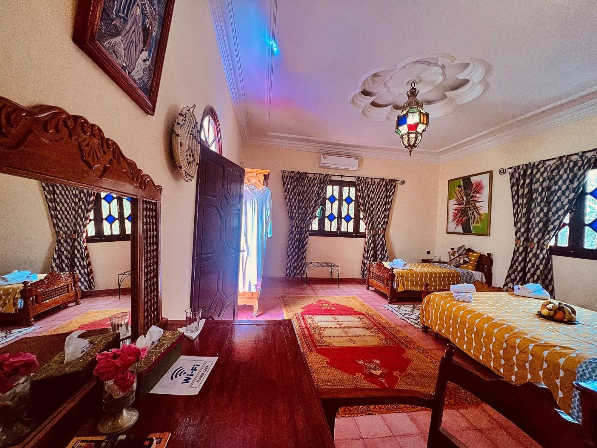 Riad Le Petit Jardin Zagora Exterior photo
